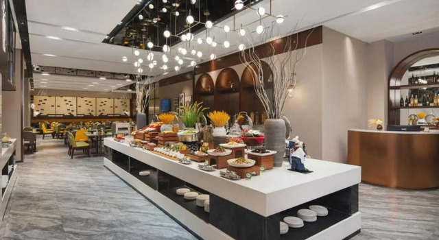 Hampton by Hilton Chongqing East Railway Station Tea Garden, Book Hotel Hoteller i Chongqing med parkering, Parkering