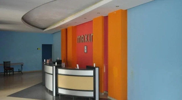 Maxim Hotel Complex, Book Hotel Hoteller og overnatningssteder i Teteven, Hotel