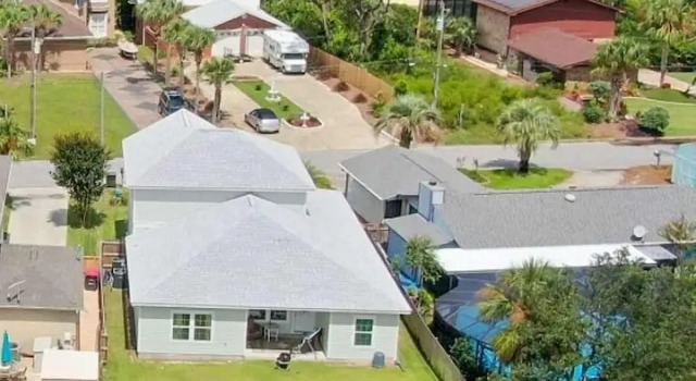 Коттедж Tickled Turtle Beach House