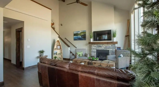 The Getaway,Hot Tub, AC, 2miles from RMNP