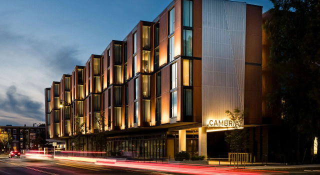 Cambria Hotel Boston Somerville, Забронировать Отель Отели Сомервилл с парковкой, Парковка