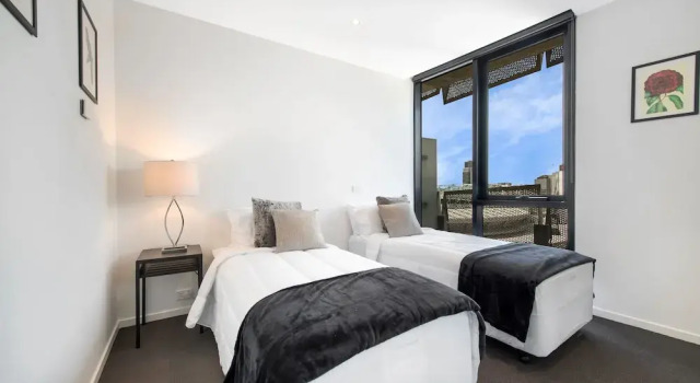 FARINA, 1BDR Docklands Apartment, Забронировать Апартаменты/квартира Отели Мельбурна с бассейном, рядом с Пристань для яхт «Е», Бассейн