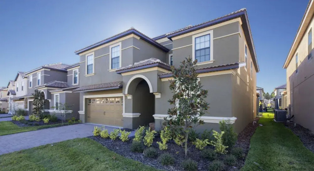 Disney Daze Villa - 5 bed Windsor Hills pool home, Buchen Sie Villa Hotels in Four Corners mit Pool, Schwimmbad