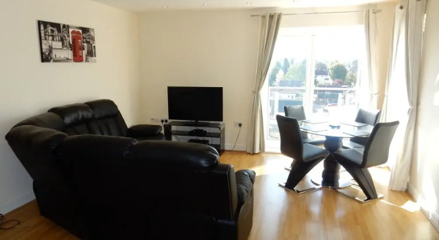 Mayfair Court, Забронировать Отель Отели Уотфорд 4 звезды, рядом с Watford Colosseum, 4*
