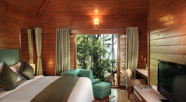 Люкс с балконом The Tamara Coorg