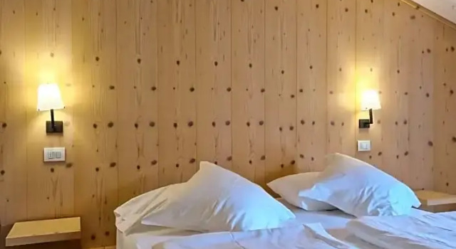 Двухместный номер Standard с видом на горы Hotel Baia Azzurra - Lake Front
