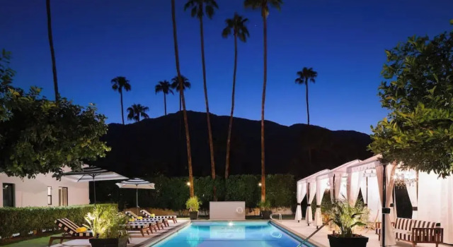 Студия Hotel El Cid by AvantStay 16 OCC Full Hotel Buyout in Palm Springs w Pool