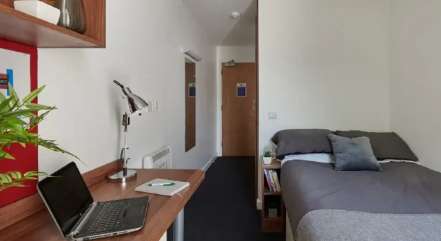 Private Rooms for STUDENTS Only, COVENTRY - SK