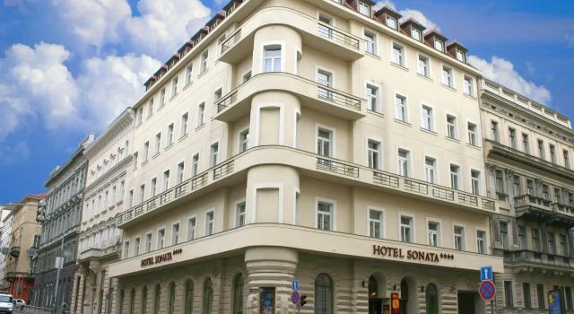 EA Hotel Sonata