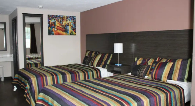 Номер Classic Castle Inn