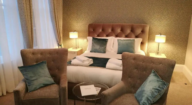 Sviitti Devon Court Hotel