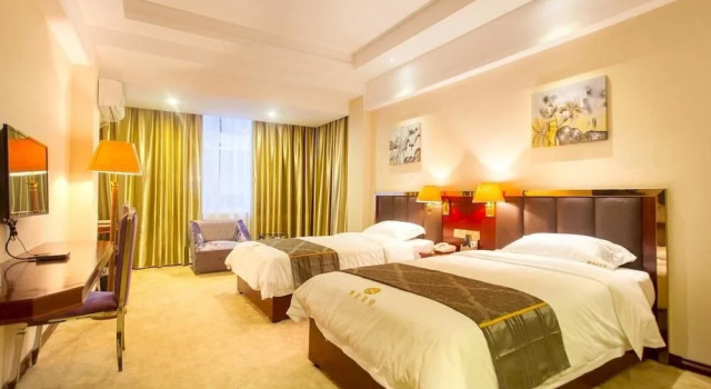 Guilin Kunlong Hotel, Book Hotel Hoteller i Lingui med parkering, Parkering