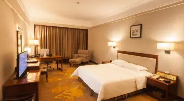 Люкс Business Fangzhong Holiday Hotel