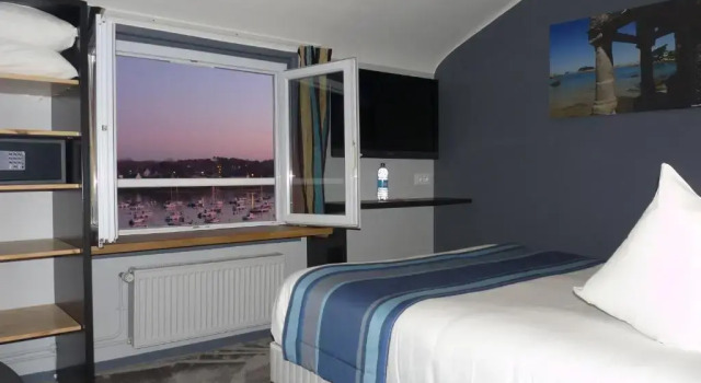Двухместный номер Standard с видом на море Hôtel des Rochers