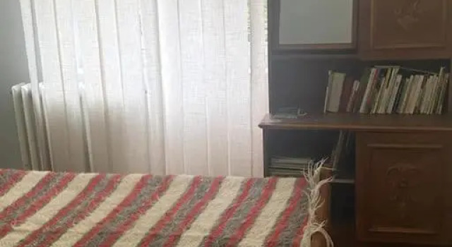 cozy two-bedroom apartment