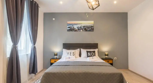 Rooms Sea & Sun with private parking, Забронировать Отель Отели Задар 4 звезды, рядом с Old Port of Foša, 4*