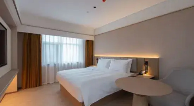 Люкс Starway Hotel (Datong Ancient City Qingyuan Gate Huayan Monastery)