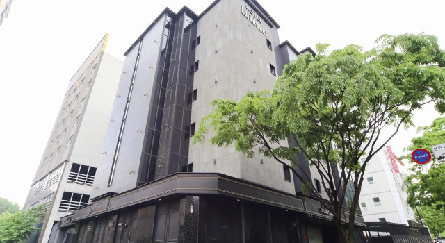 Gimhae Jangyu Hotel Londoner, Prenota Hotel Gimhae Sud Gyeongsang
