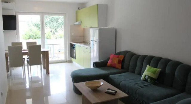 Апартаменты Цокольный этаж Apartments Bellator