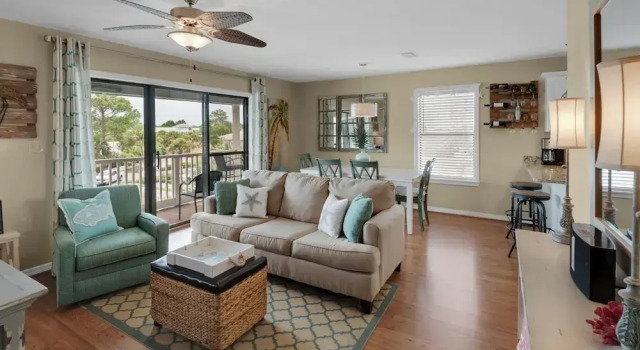 Вилла Beachwood Villas 10C - 2 Complex Pools, Tennis, Modern Coastal Charm