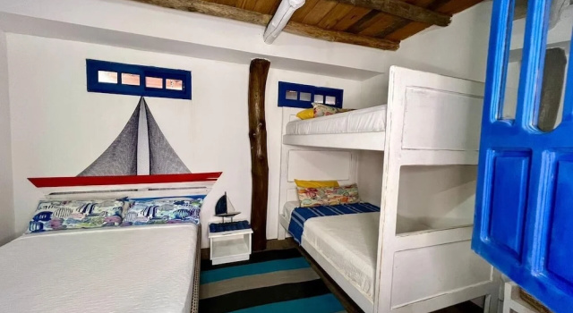 Четырёхместный семейный номер Standard Mira Mira Beach