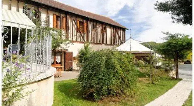 La Ferme des Grisettes, Buchen Sie Hotel Montesquiou Gers