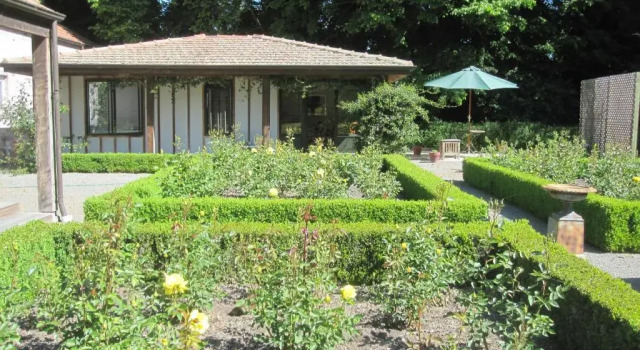 Rose Cottage at The Elms, Забронировать Дом для отпуска Крайстчёрч 