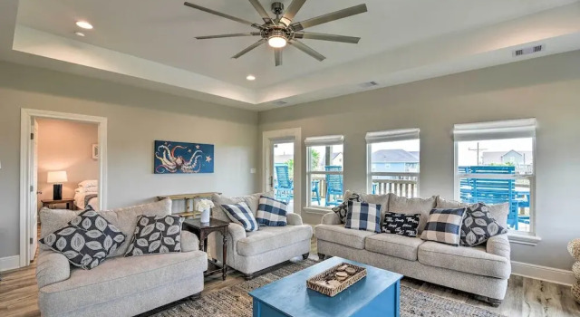 Deck & Ocean Views: Home in Crystal Beach!, Boek Vakantiehuis Crystal Beach Houston