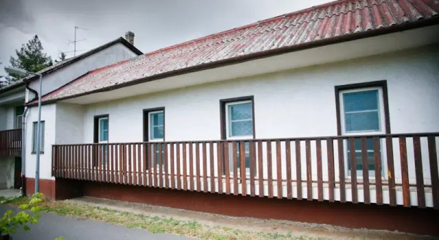 Patent Hostel, Забронировать Хостел Бадачоньтомай Бадачонь, рядом с Szegedy Roza House Literature Museum