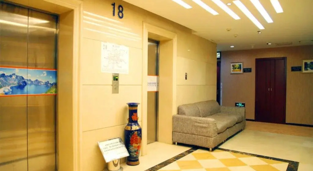 Tianchi Garden Hotel, Book Hotel Hoteller i Beijing Province med parkering, Parkering