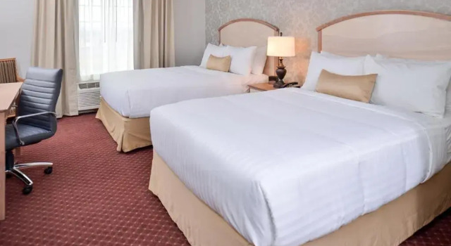 Четырёхместный номер Standard Appomattox Inn and Suites