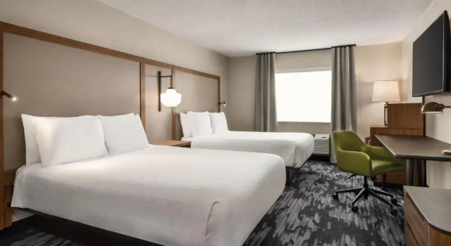 Четырёхместный номер Standard Fairfield Inn & Suites Findlay