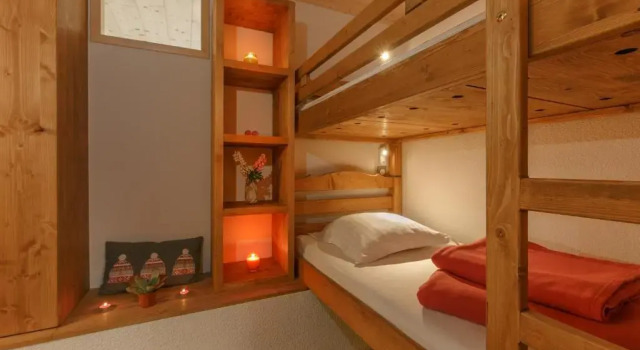 Appartement Mijoux, Rezervasyon Otel  