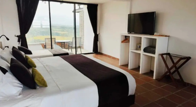 Двухместный номер Standard Sierra Morena Hotel