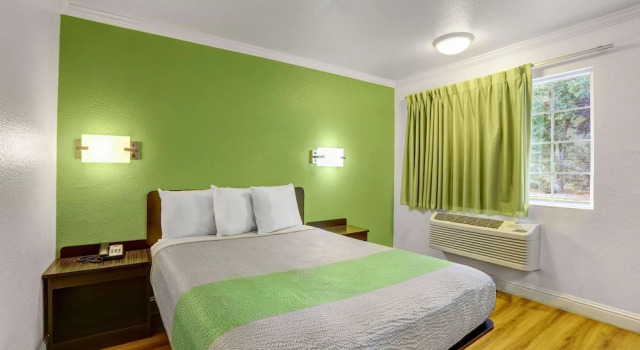 Двухместный номер Deluxe Motel 6-King City, CA