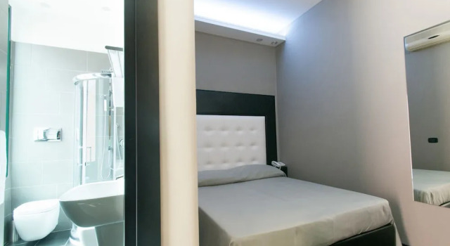 Двухместный номер Small с балконом Fly Boutique Hotel