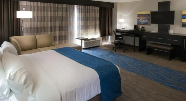 Люкс Radisson Hotel St Louis Downtown Convention Center