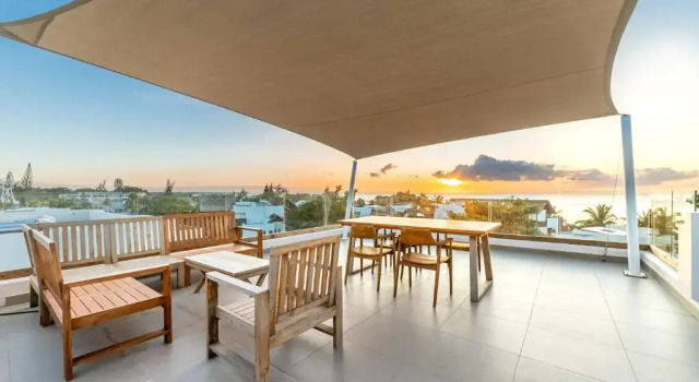 Апартаменты Penthouse 13 - One Bay Residence with private rooftop terrace and dip in pool