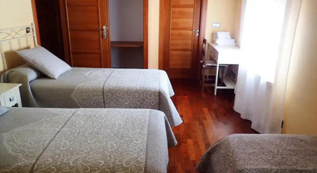 Трёхместный номер Standard Hostal plaza mayor carrión de los condes