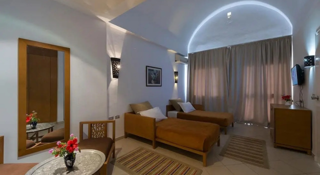Семейный номер Standard с балконом и с видом на сад Hotel El Fell