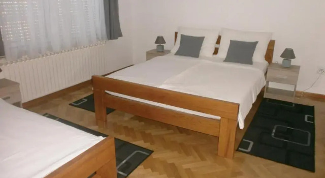 House Bogović, Book Hotel Karlovac Karlovac county
