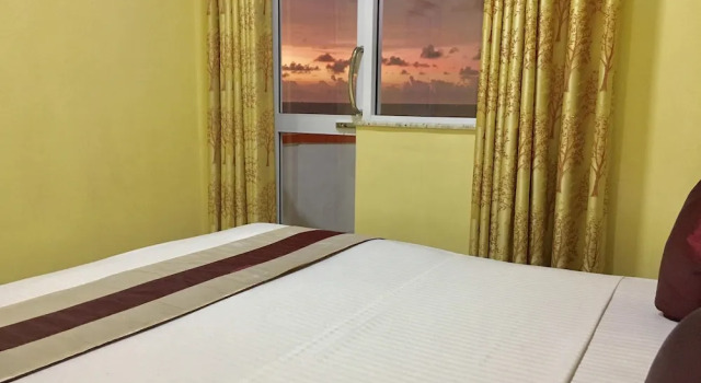 Трёхместный номер Superior Hotel Eurolanka Colombo