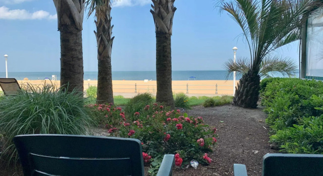Номер Standard Holiday Inn & Suites Virginia Beach - North Beach by IHG