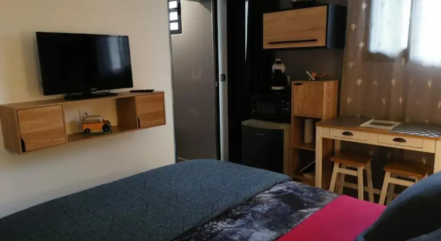Hostal 170 Room 16 Service Appartement, Prenota Appartamento La Plaine des Cafres Le Tampon