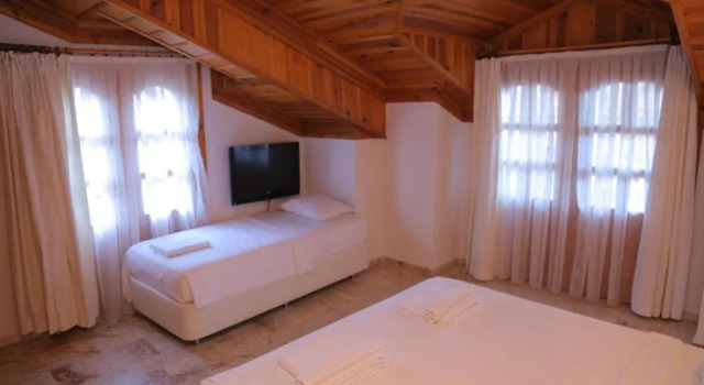 Трёхместный номер Standard Bc Spa Hotel