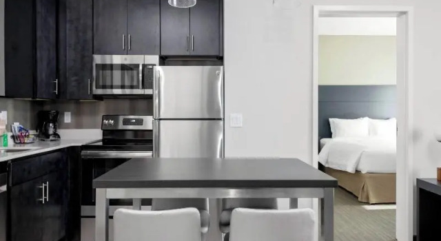 Четырёхместный люкс Residence Inn by Marriott Phoenix Mesa East