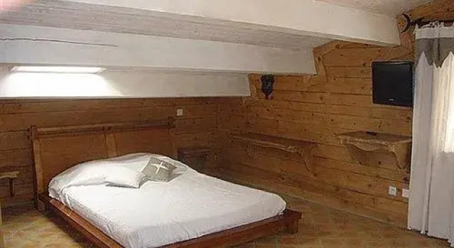 Logis Le Puy Des Sirènes