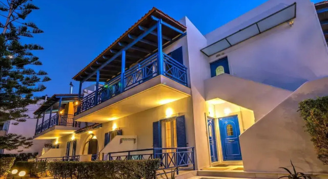 Bbq, Balcony, 42mbps, King, Backyard, Full Kitchen-1