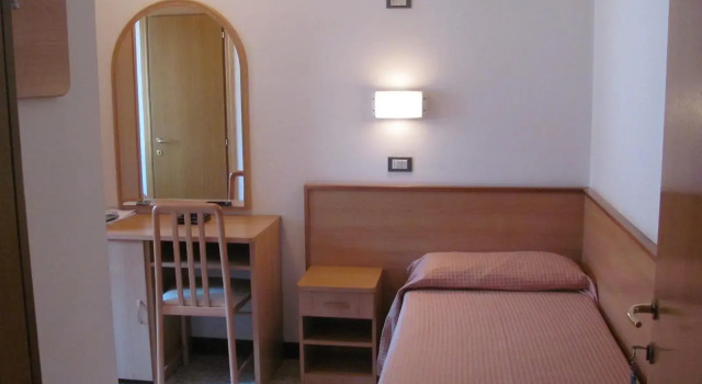 Одноместный номер Standard Albergo Moretti