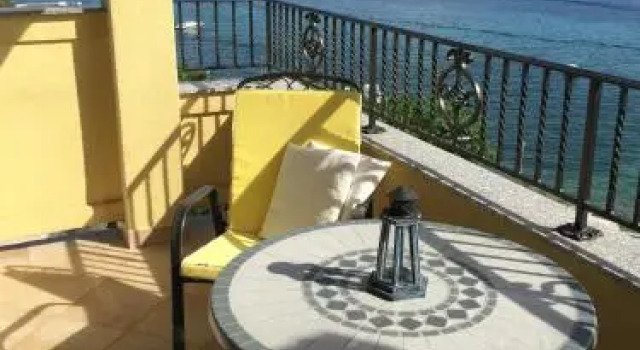 Apartments Kaja, Prenota Appartamento Hotel a Isole Quarnerine con parcheggio, Parcheggio